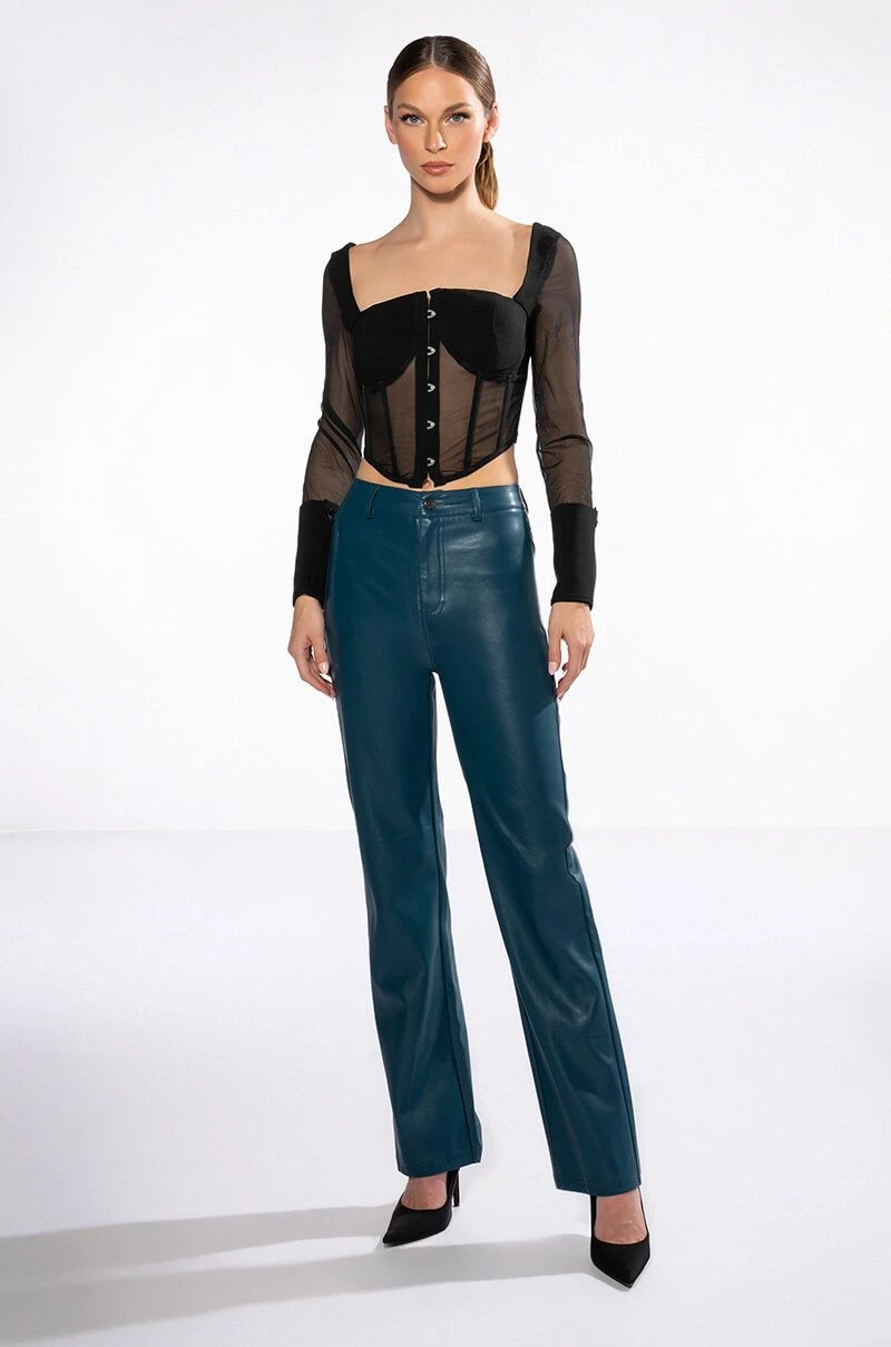 ALWAYS YOURS LONG SLEEVE STRUCTURED TOP 9 ALWAYS YOURS LONG SLEEVE STRUCTURED TOP - Image 7