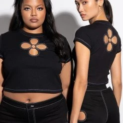 BLOSSOM CUT OUT SHORT SLEEVE TEE SHIRT