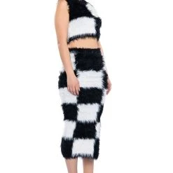 CHECKMATE SIR FUZZY CROP TOP -helmut shop checkmate sir fuzzy crop top black white 4 4