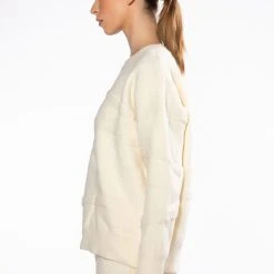 COMIN IN HOT CREW NECK SWEATER -helmut shop comin in hot crew neck sweater ivory 4 4 c1 c1