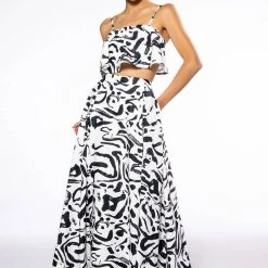DALI'S MUSE BANDEAU ABSTRACT MAXI SKIRT -helmut shop dalis muse bandeau abstract maxi skirt white black 2 2