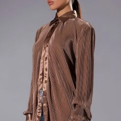 DAY TIME PLISSE BUTTON DOWN TOP