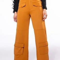 ELEVATED CARGO PANTS IN RUST