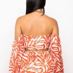 FEELING GOOD LIVING BETTER CHAIN HALTER CROP TOP 13 FEELING GOOD LIVING BETTER CHAIN HALTER CROP TOP -helmut shop feeling good living better chain halter crop top orange 5 5