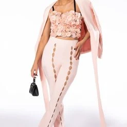 FULL BLOOM FLORAL CROP TOP -helmut shop full bloom floral crop top light pink 4 4 c1