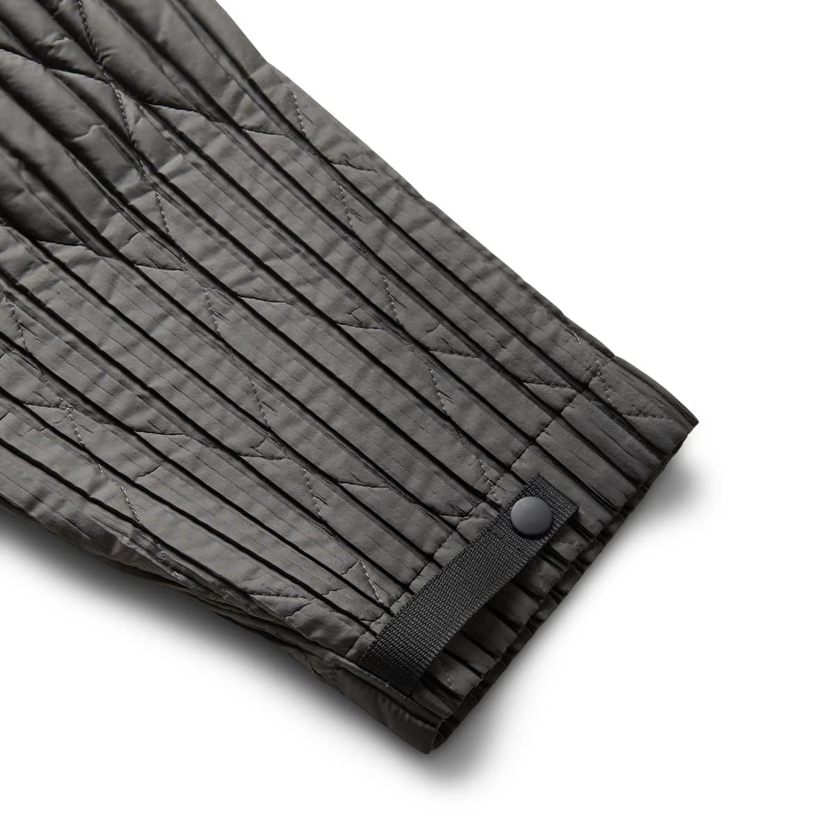 Homme Plissé Issey Miyake PADDED PLEATS 6 Homme Plissé Issey Miyake PADDED PLEATS - Image 4