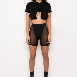 JEUNE POCKET DETAIL CUTOUT CROP TEE -helmut shop jeune pocket detail cutout crop tee black 10 10