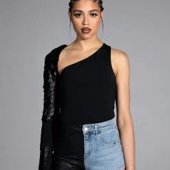 MADE YOU LOOK COLD SHOULDER ONE SLEEVE SCALE BODYSUIT -helmut shop made you look cold shoulder one sleeve scale bodysuit black 3 3