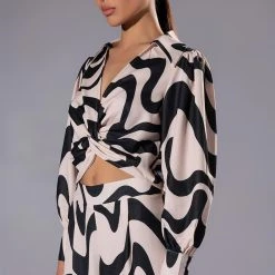 MYSTICAL WAYS TWIST FRONT LONG SLEEVE TOP -helmut shop mystical ways twist front long sleeve top black white 2 2