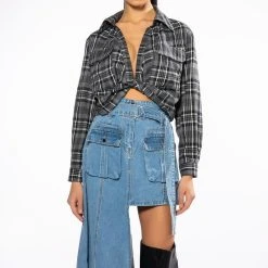 NO FRONTING CROPPED TWIST FRONT PLAID TOP -helmut shop no fronting cropped plaid top black 3 3