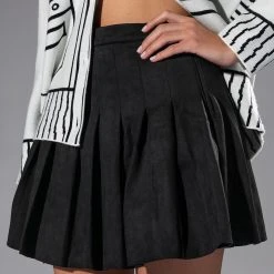 ON MY OWN PLEATED SKIRT -helmut shop on my own pleated skirt black 2 2 c1
