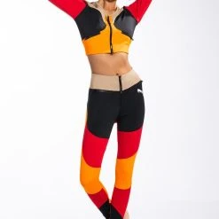 PUMA MULTI COLOR UNITY CROP TOP -helmut shop puma multi color unity crop top red multi 2 2