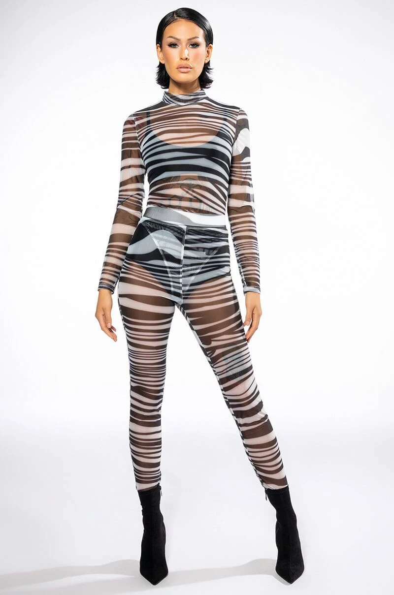 SET YOU STRAIGHT LONG SLEEVE MOCK NECK MESH BODYSUIT 4 SET YOU STRAIGHT LONG SLEEVE MOCK NECK MESH BODYSUIT - Image 2