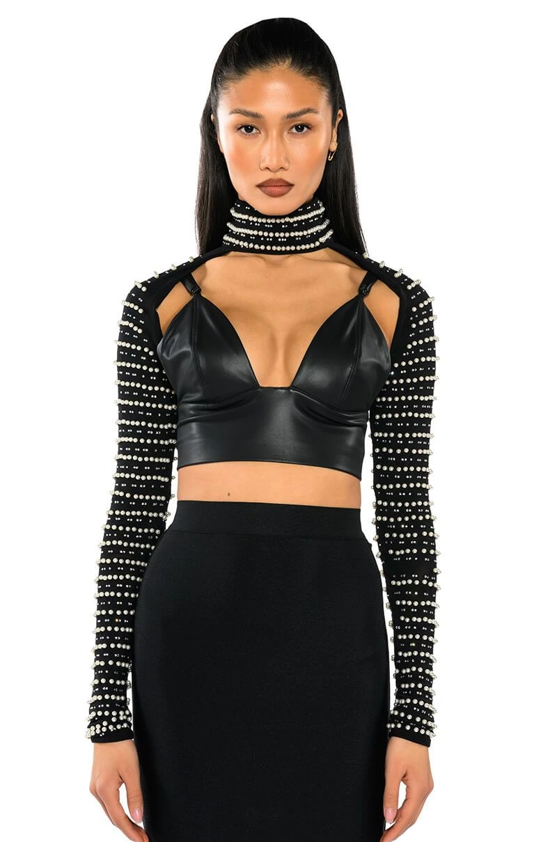STELLA BEADED ULTRA CROP TURTLENECK LAYERING TOP 3 STELLA BEADED ULTRA CROP TURTLENECK LAYERING TOP