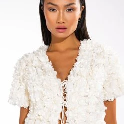 SWEET PARADISE SHORT SLEEVE TIE FRONT TOP -helmut shop sweet paradise short sleeve tie front top white 2 2