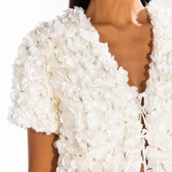 SWEET PARADISE SHORT SLEEVE TIE FRONT TOP -helmut shop sweet paradise short sleeve tie front top white 7 7