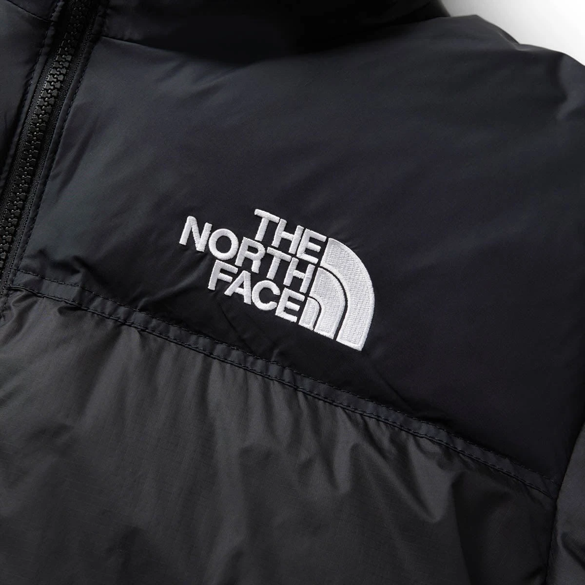 The North Face 1996 RETRO NUPTSE JACKET RECYCLED 5 The North Face 1996 RETRO NUPTSE JACKET RECYCLED - Image 3