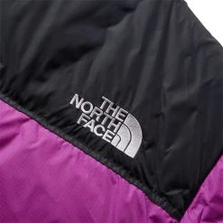 The North Face WOMEN'S 1996 RETRO NUPTSE JACKET -helmut shop thenorthfaceW1996RETRONUPTSEJACKETPURPLECACTUSFLOWERTNFBLACKMNF0A3XEOYV3 5