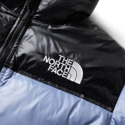 The North Face WOMEN'S NUPTSE SHORT JACKET 9 The North Face WOMEN'S NUPTSE SHORT JACKET -helmut shop thenorthfaceWNUPTSESHORTJACKETFOLKBLUEMNF0A5GGE 3