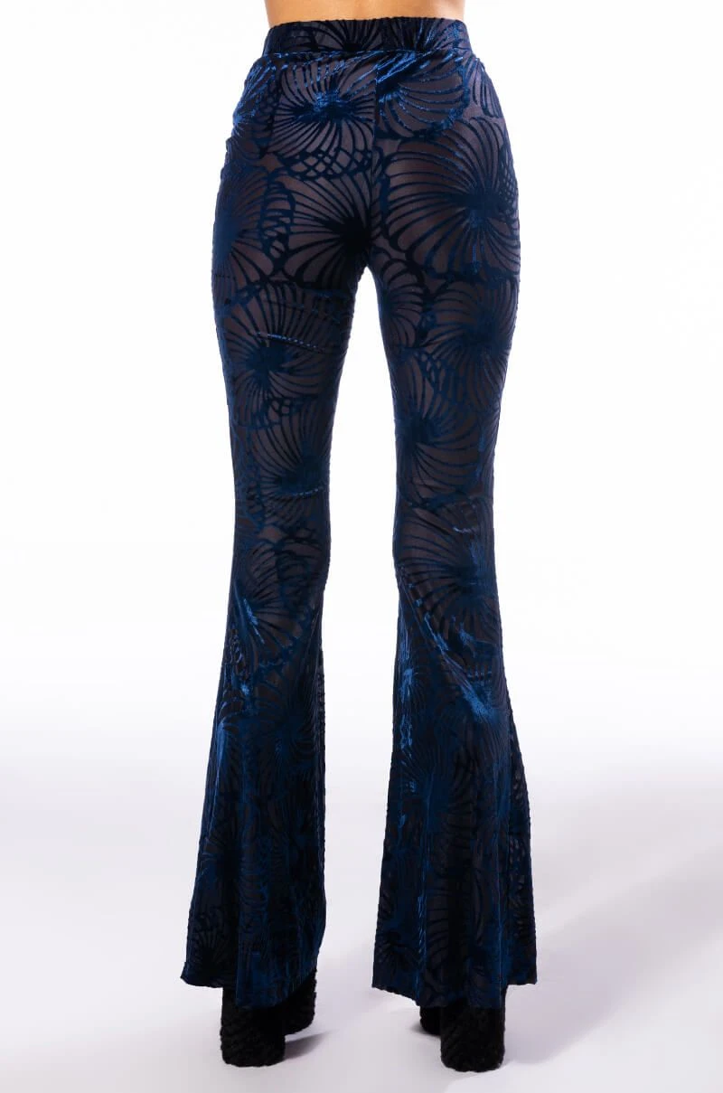 TROPIC LIKE ITS HOT HIGH RISE FLARE PANT 7 TROPIC LIKE ITS HOT HIGH RISE FLARE PANT - Image 5